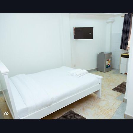 Take 4 Suits Hotel Kisii ภายนอก รูปภาพ